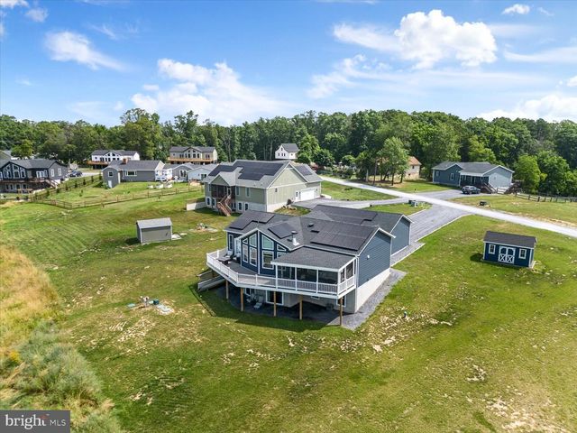 150 SUNSET VILLAGE RD, Front Royal, VA 22630