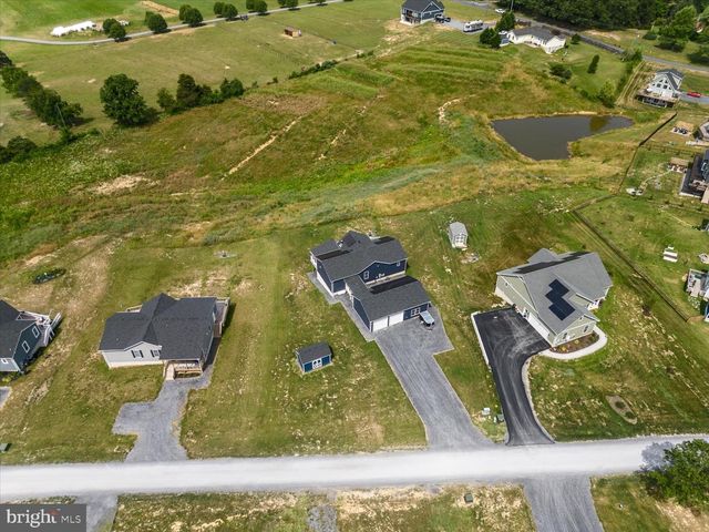 150 SUNSET VILLAGE RD, Front Royal, VA 22630