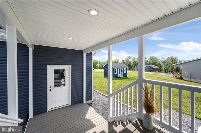 150 SUNSET VILLAGE RD, Front Royal, VA 22630