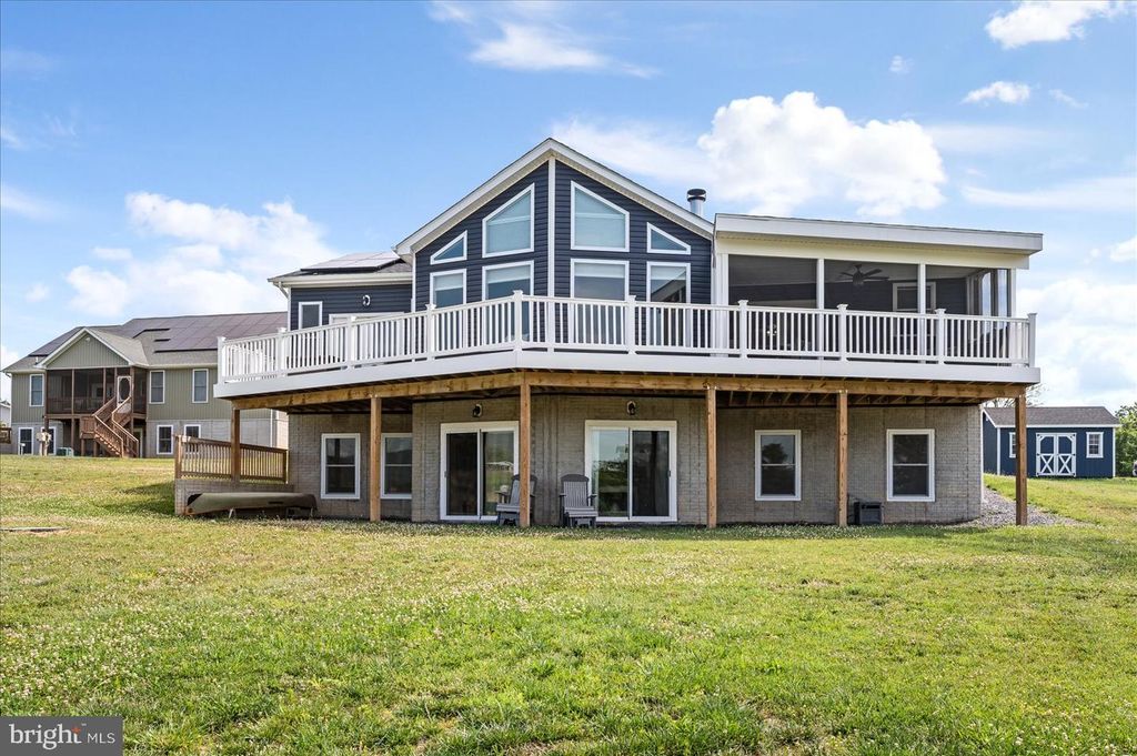 150 SUNSET VILLAGE RD, Front Royal, VA 22630