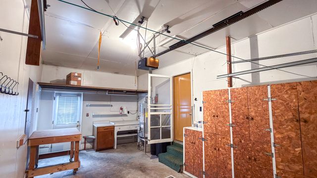 1116 Eastview Drive, Paxton, IL 60957