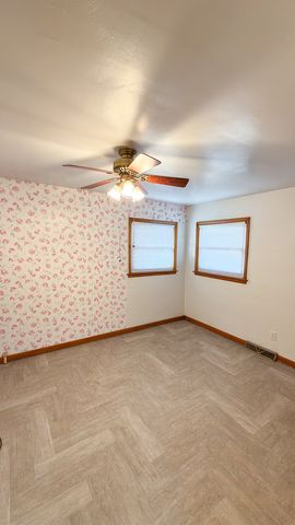 1116 Eastview Drive, Paxton, IL 60957