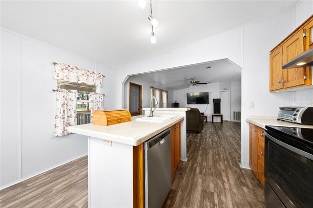 915 KEEN ROAD 915, Frostproof, FL 33843