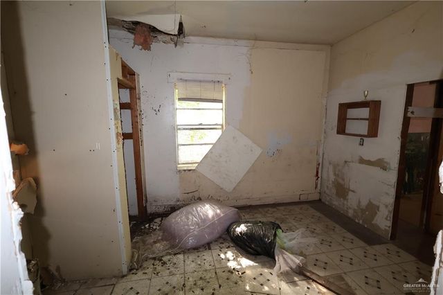 504 W Cano Street, Edinburg, TX 78539