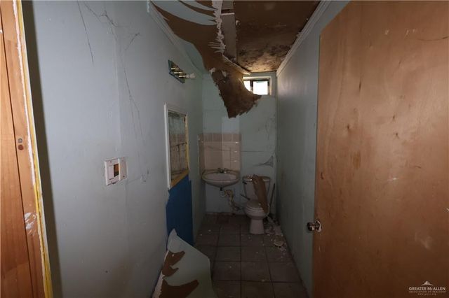 504 W Cano Street, Edinburg, TX 78539