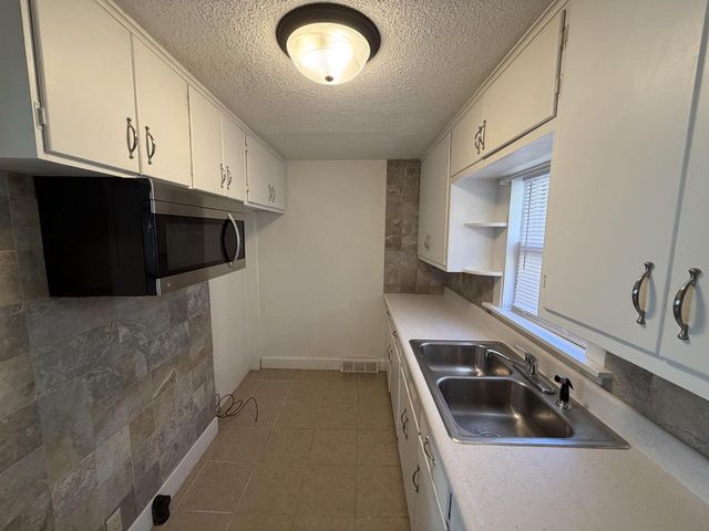 1808 11th STREET, Two Rivers, WI 54241