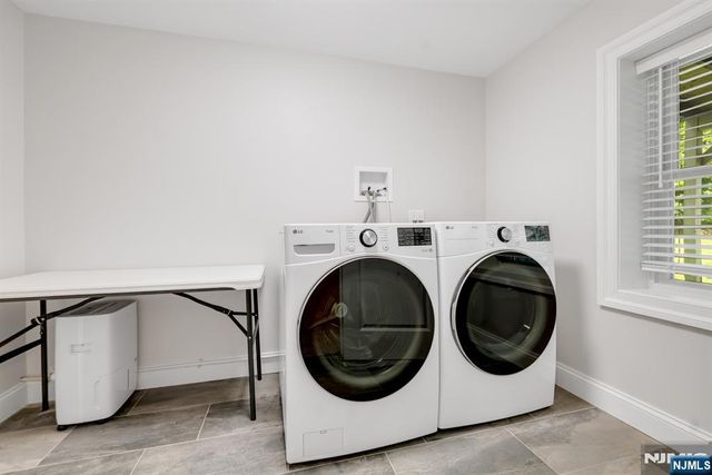 425 Clinton Avenue, Wyckoff, NJ 07481