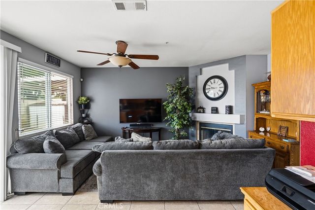 16861 Via Lunado, Moreno Valley, CA 92551