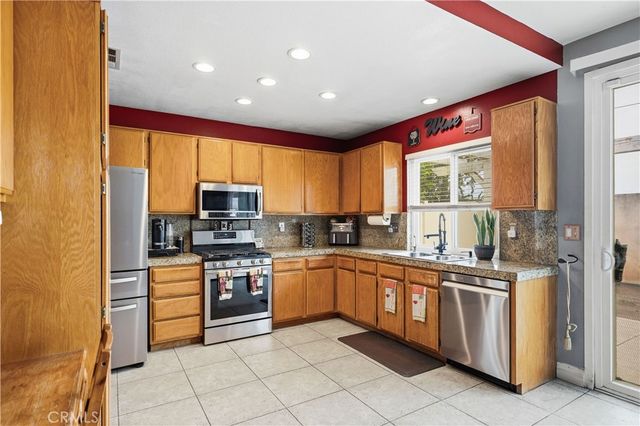 16861 Via Lunado, Moreno Valley, CA 92551