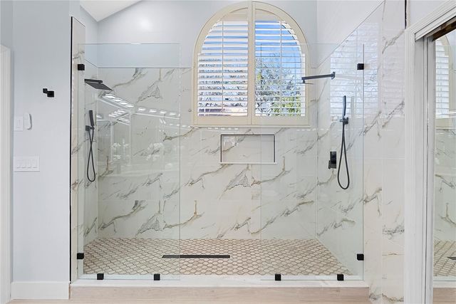 240 SHADY OAKS CIRCLE, Lake Mary, FL 32746