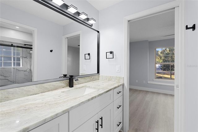 240 SHADY OAKS CIRCLE, Lake Mary, FL 32746