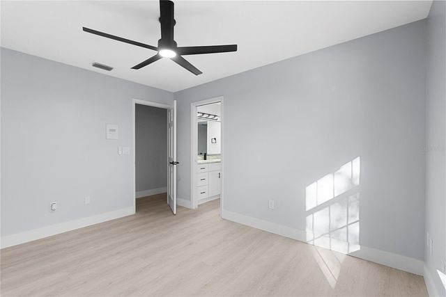 240 SHADY OAKS CIRCLE, Lake Mary, FL 32746