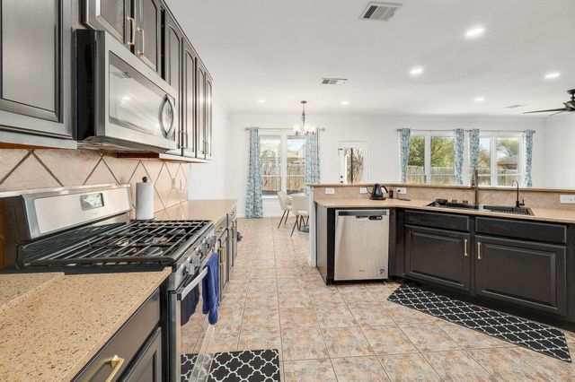 2304 Brittway LN, Cedar Park, TX 78613