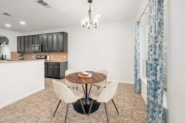 2304 Brittway LN, Cedar Park, TX 78613