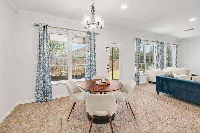 2304 Brittway LN, Cedar Park, TX 78613