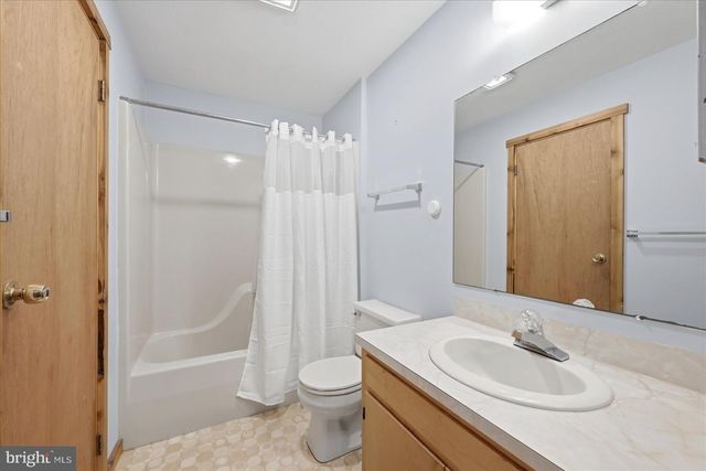 417 IRONWOOD RD, Mount Jackson, VA 22842