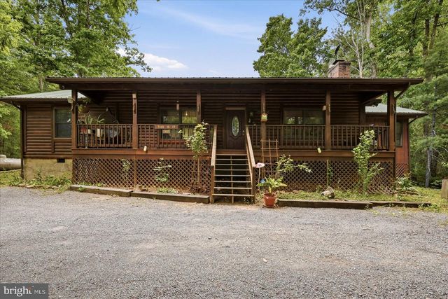 417 IRONWOOD RD, Mount Jackson, VA 22842