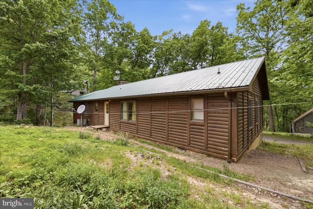 417 IRONWOOD RD, Mount Jackson, VA 22842