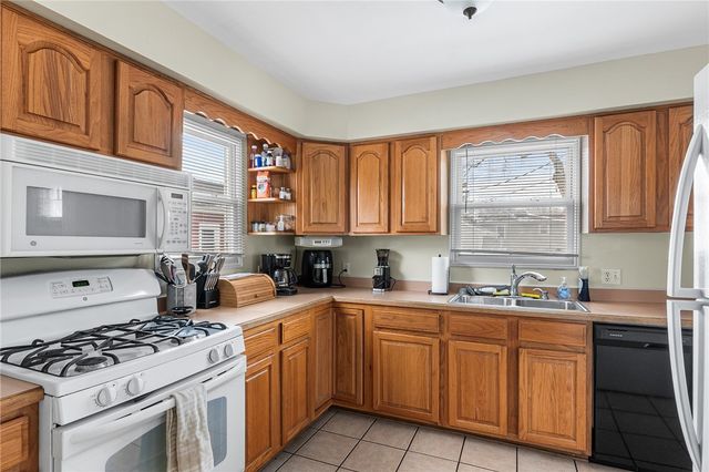 443 Crossfield Road, Irondequoit, NY 14609