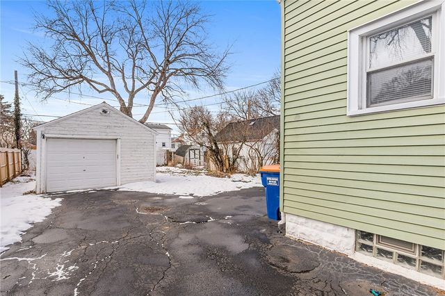 443 Crossfield Road, Irondequoit, NY 14609