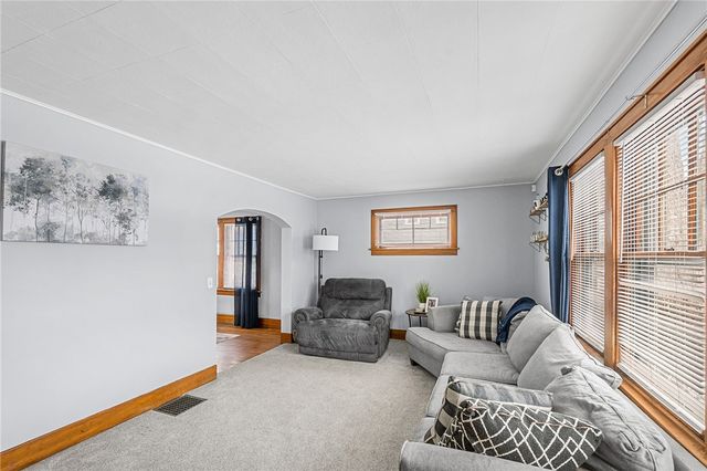 443 Crossfield Road, Irondequoit, NY 14609