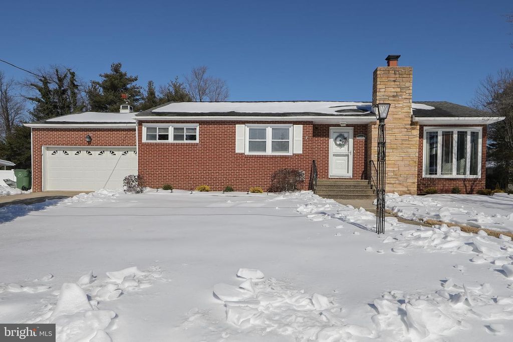 3005 GARFIELD AVE, Cherry Hill, NJ 08002