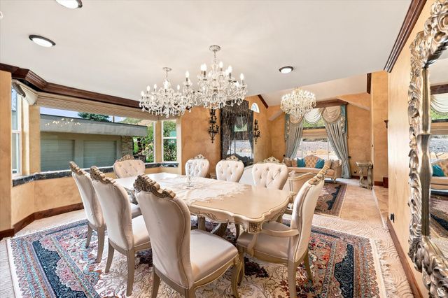 5758 S WASATCH BLVD, Holladay, UT 84121