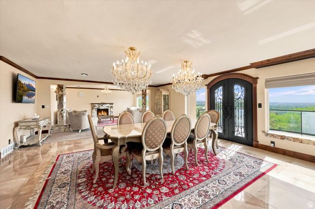 5758 S WASATCH BLVD, Holladay, UT 84121