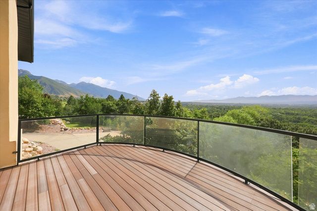 5758 S WASATCH BLVD, Holladay, UT 84121