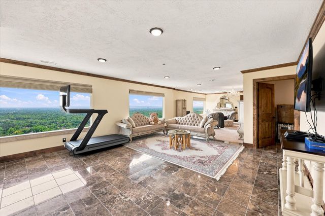 5758 S WASATCH BLVD, Holladay, UT 84121