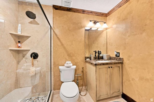 5758 S WASATCH BLVD, Holladay, UT 84121