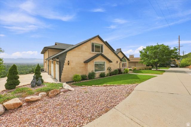 5758 S WASATCH BLVD, Holladay, UT 84121