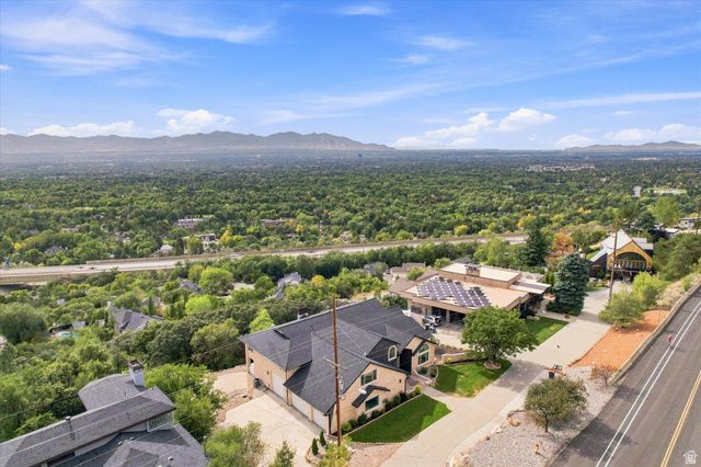 5758 S WASATCH BLVD, Holladay, UT 84121
