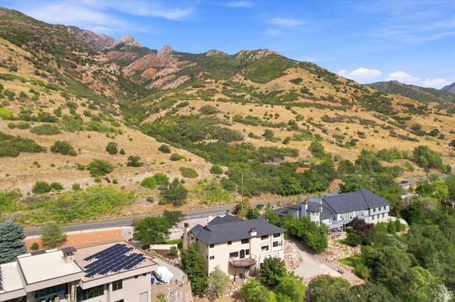5758 S WASATCH BLVD, Holladay, UT 84121