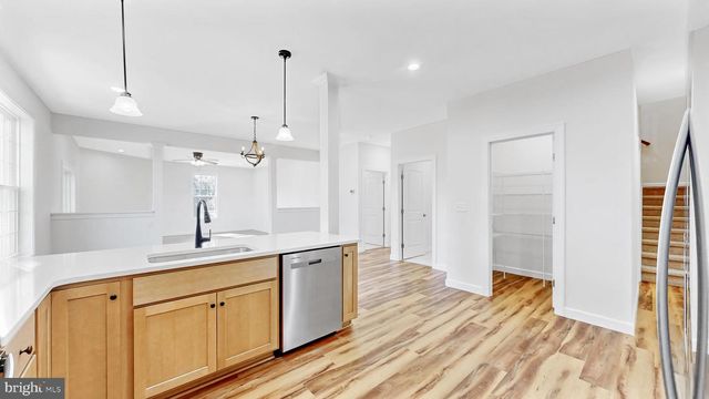 12 VALHALLA CT, Dover, DE 19904