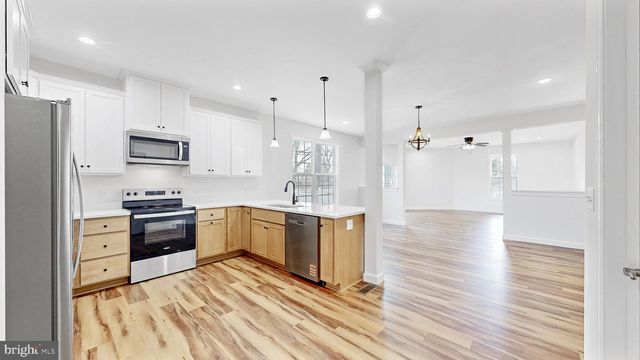 12 VALHALLA CT, Dover, DE 19904