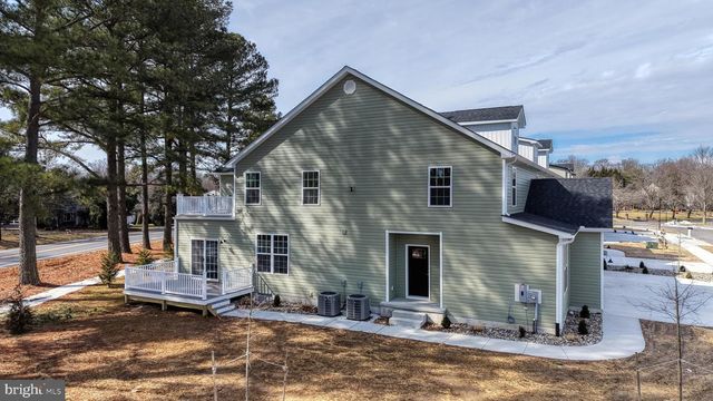 12 VALHALLA CT, Dover, DE 19904