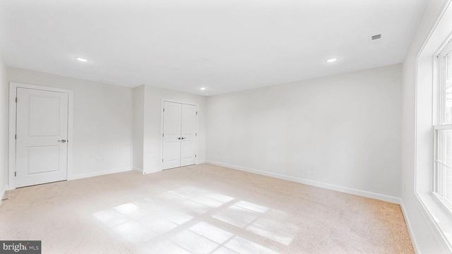 12 VALHALLA CT, Dover, DE 19904