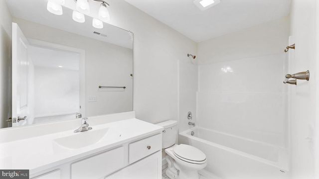 12 VALHALLA CT, Dover, DE 19904