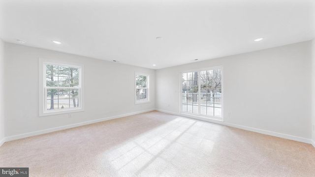 12 VALHALLA CT, Dover, DE 19904