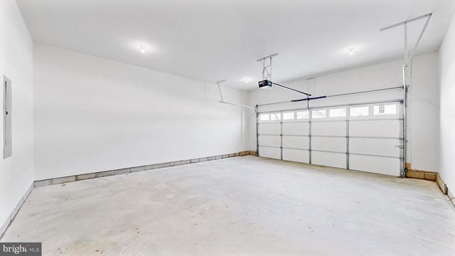 12 VALHALLA CT, Dover, DE 19904