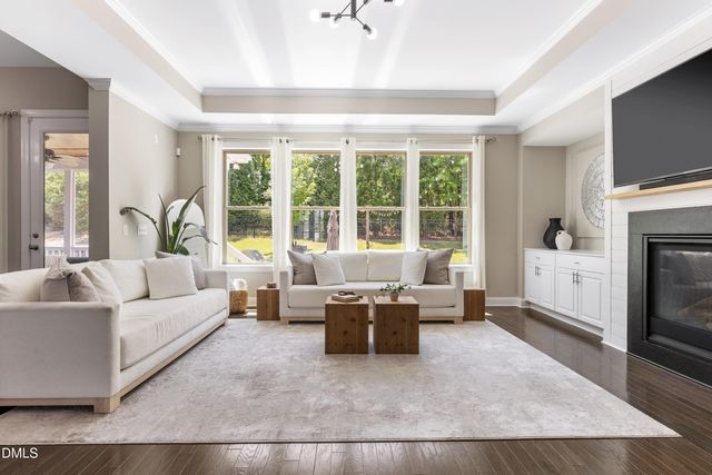 528 Bolton Grant Drive, Cary, NC 27519