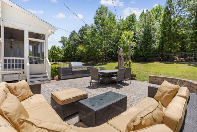 528 Bolton Grant Drive, Cary, NC 27519