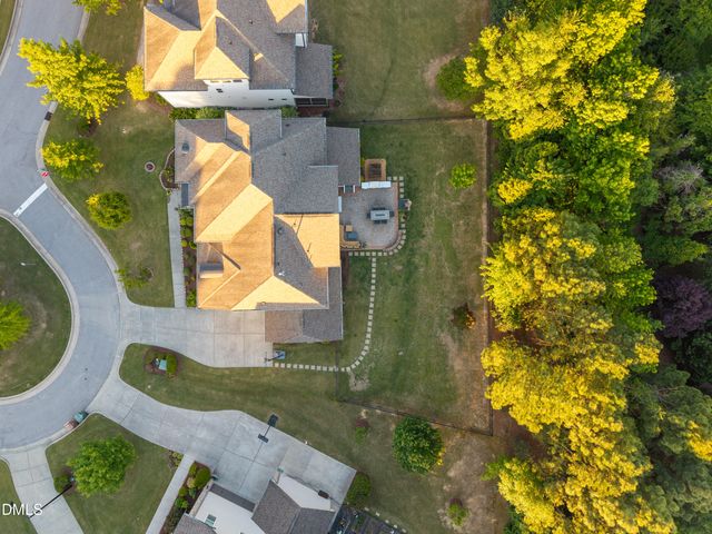 528 Bolton Grant Drive, Cary, NC 27519