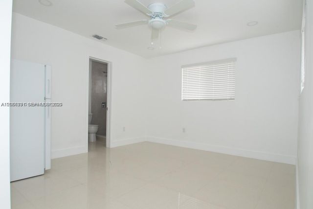 233-B NW 53rd Ave 1, Miami, FL 33126