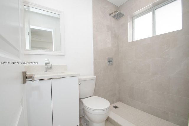 233-B NW 53rd Ave 1, Miami, FL 33126
