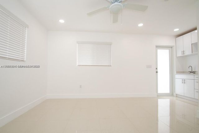 233-B NW 53rd Ave 1, Miami, FL 33126