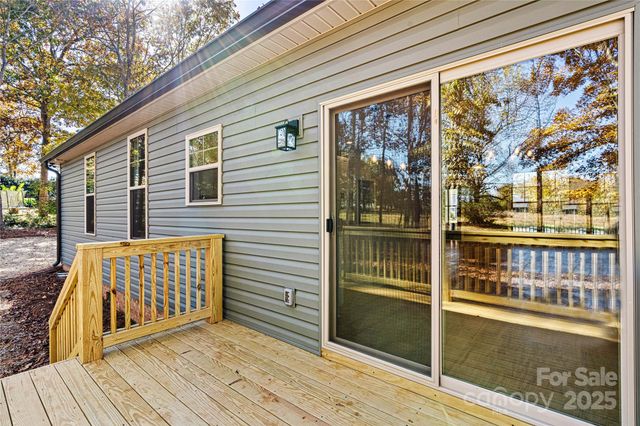 2050 Hermit Trail, Newton, NC 28658