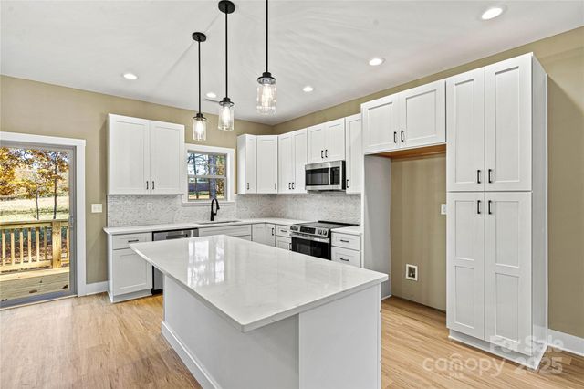 2050 Hermit Trail, Newton, NC 28658