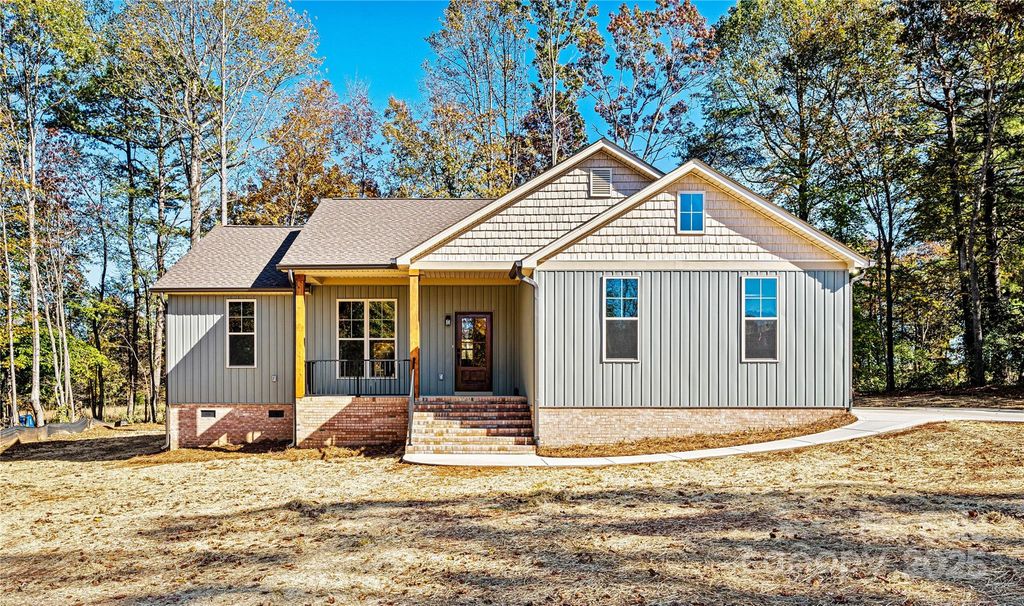2050 Hermit Trail, Newton, NC 28658